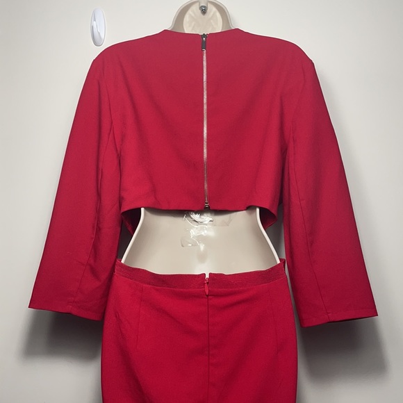 Gabrielle Union Red dress - Picture 7 of 12